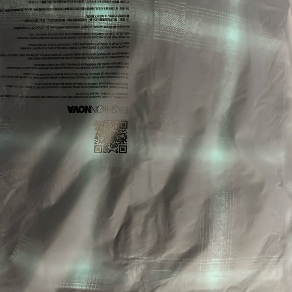 Deep ocean flannel long sleeve woven top - Picture 3 of 3